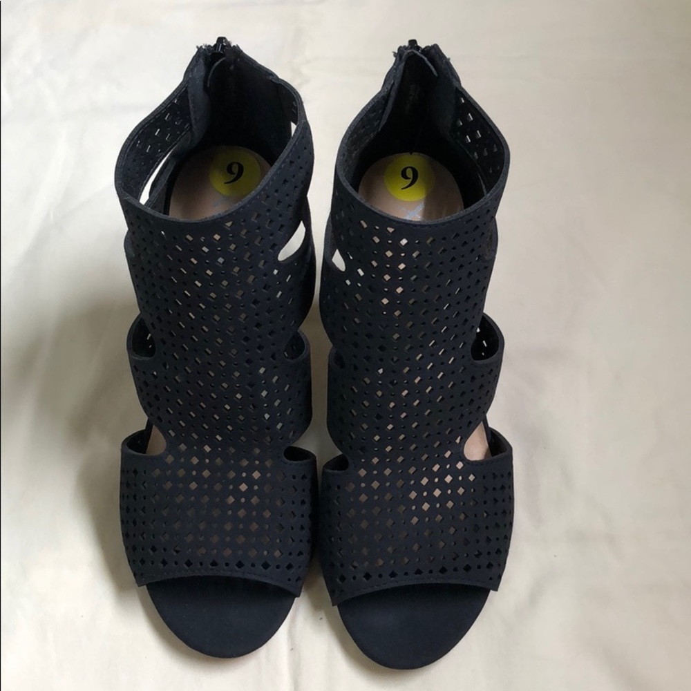 Laser Cutout Peep Toe Heeled Sandals